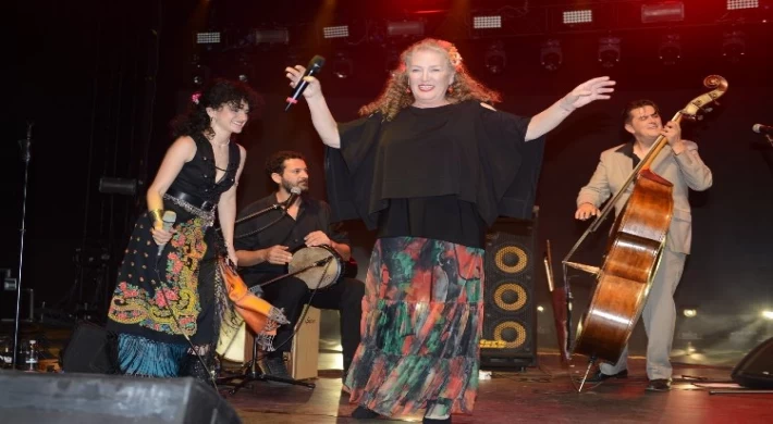 Bursa’da Balkan Orkestrası’ndan uluslararası coşku