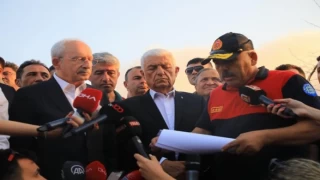 Kılıçdaroğlu, Başkan Gürün’le yangın bölgesinde incelemelerde bulundu